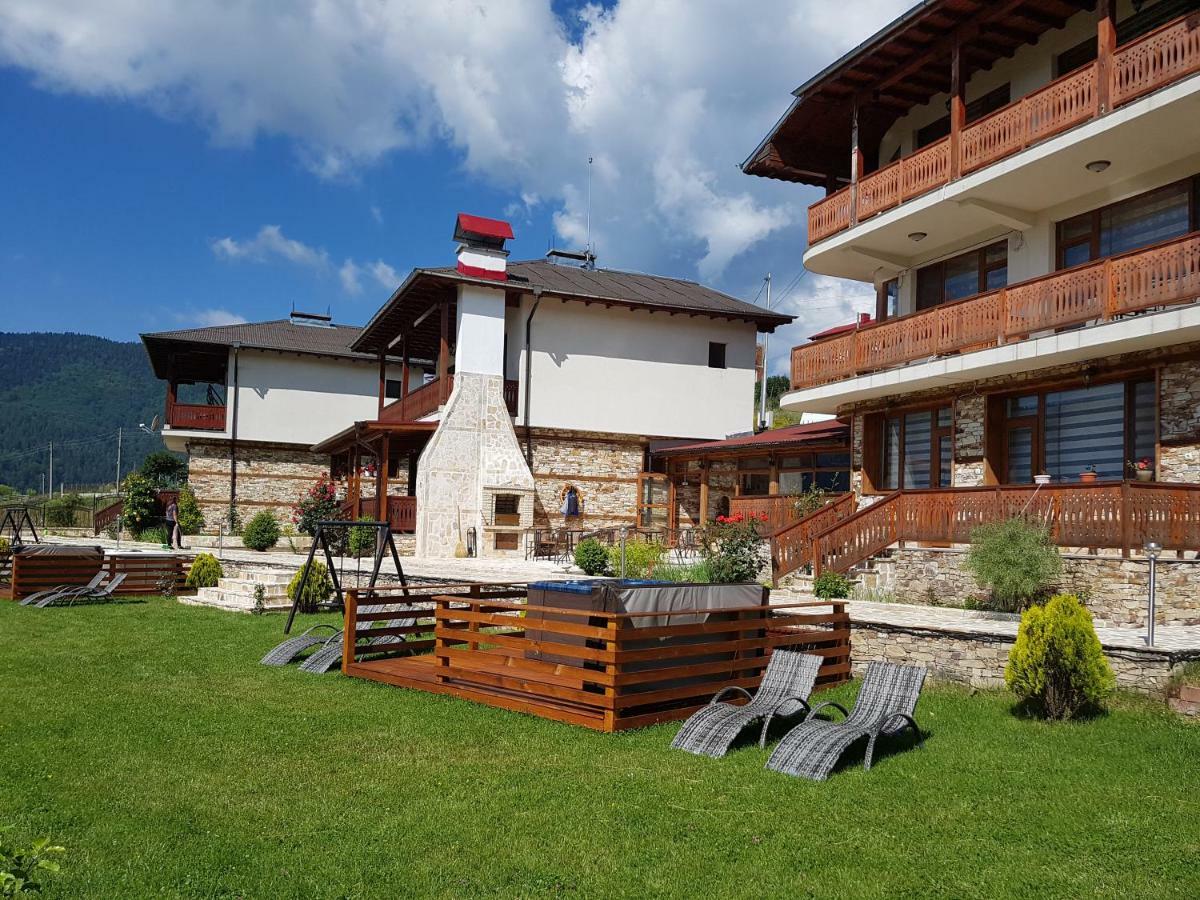 Къщи За Гости Башеви Sarnitsa Extérieur photo