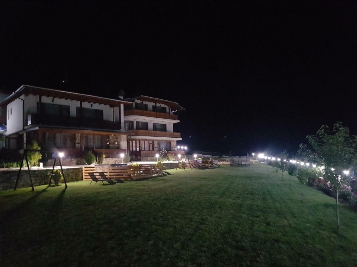 Къщи За Гости Башеви Sarnitsa Extérieur photo