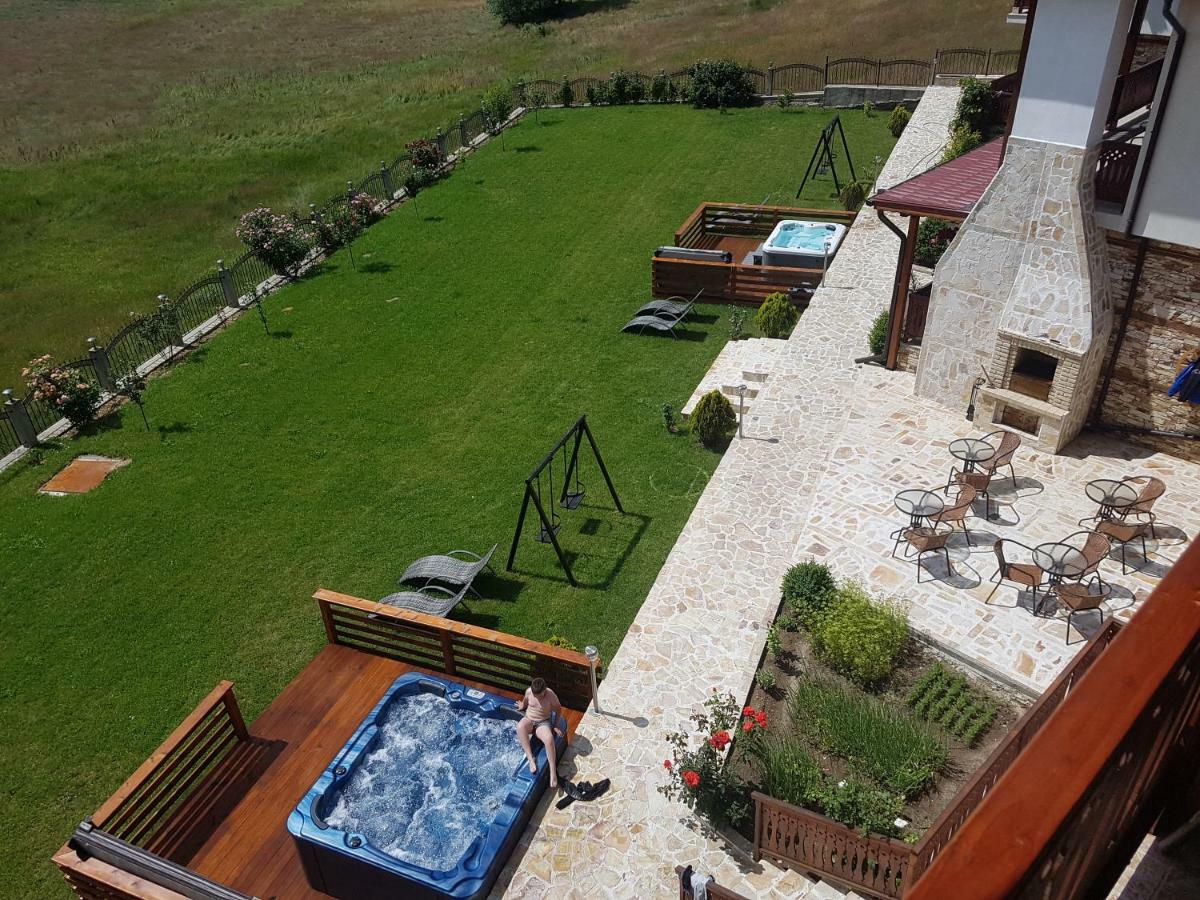 Къщи За Гости Башеви Sarnitsa Extérieur photo