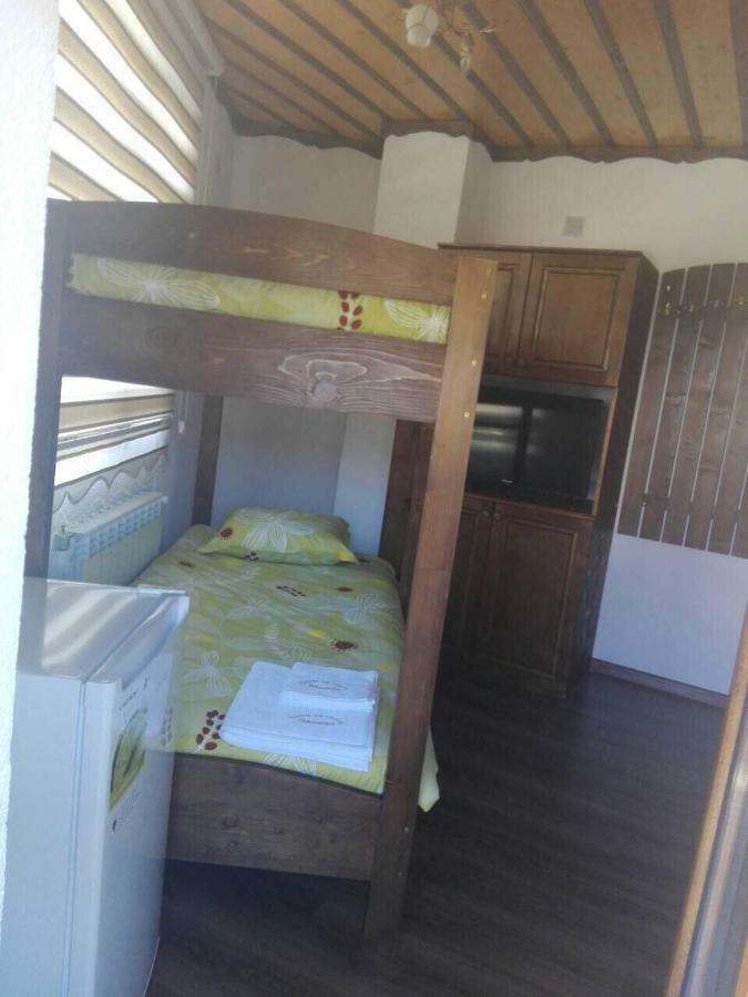 Къщи За Гости Башеви Sarnitsa Extérieur photo